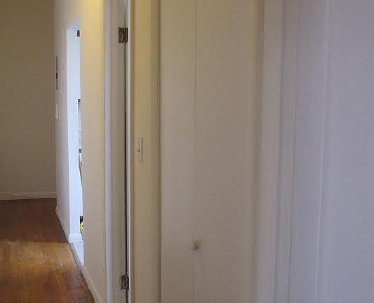 4th image of 229 Saint Johns Pl #4G