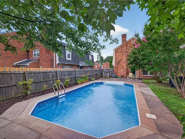 310 Boerum Ct, Virginia Beach, VA 23452