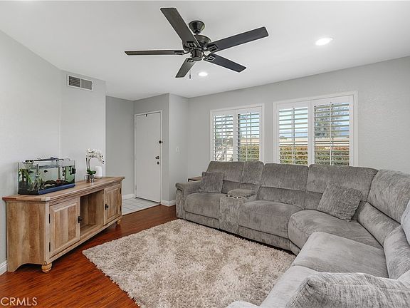 4th image of 192 W Walnut Ave Unit A