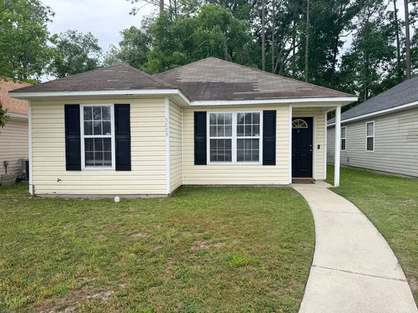 3008 Ginny Dr, Valdosta, GA 31602