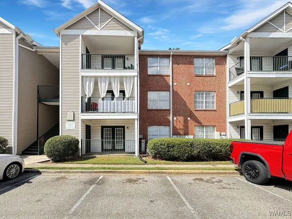 120 15th St E APT 304, Tuscaloosa, AL 35401