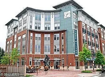 1800 Wilson Blvd #450 — Photo 9