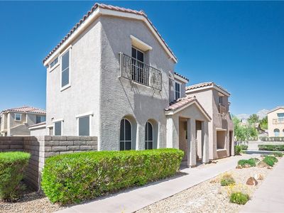 1024 Larkspur Point Ct, Las Vegas, NV, 89138