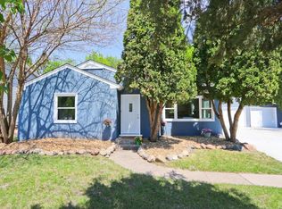 1869 Highway 96 E, Saint Paul, MN 55110