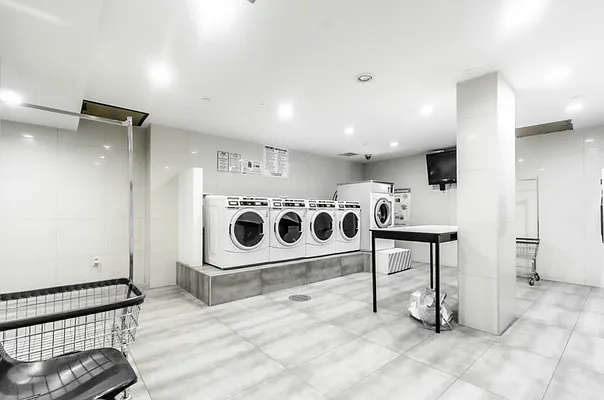 Rented by Metropolitan Property Group | media 32