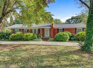 3244 Nottingham Rd, Winston Salem, NC 27104