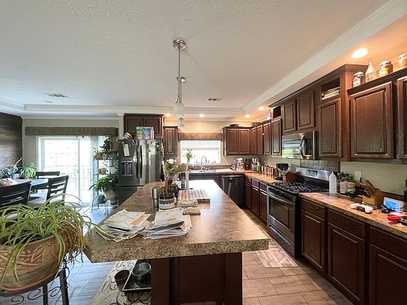 3rd image of 2665 County Road 3940