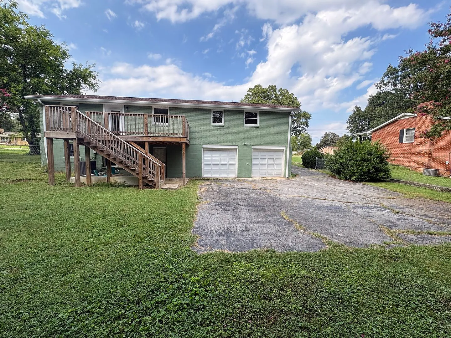 For Lease- Newly Renovated 4 Bed 3 Bath Single Family Home In Lebanon! — Photo 2