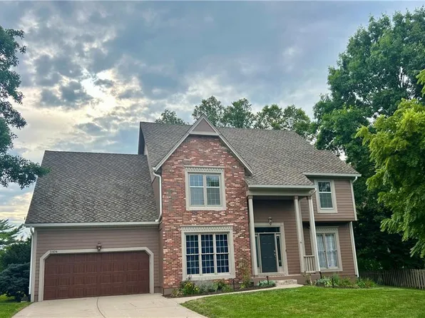 5404 Meadow Lk, Parkville, MO 64152