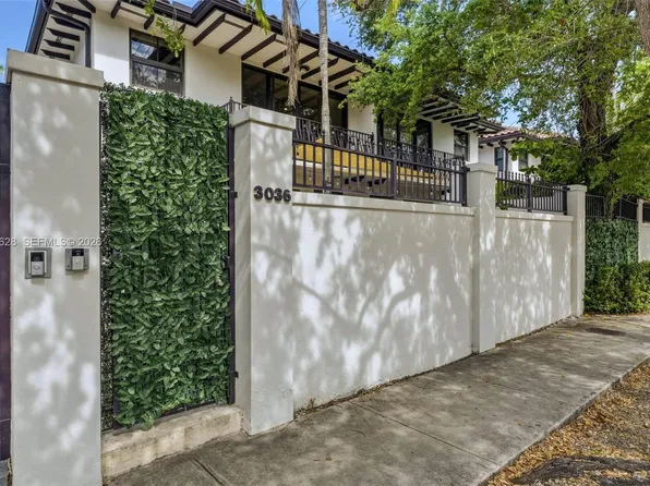 3036 McDonald St, Coconut Grove, FL 33133