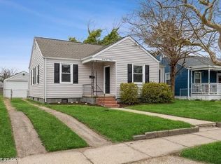 9313 Mason Creek Rd, Norfolk, VA 23503