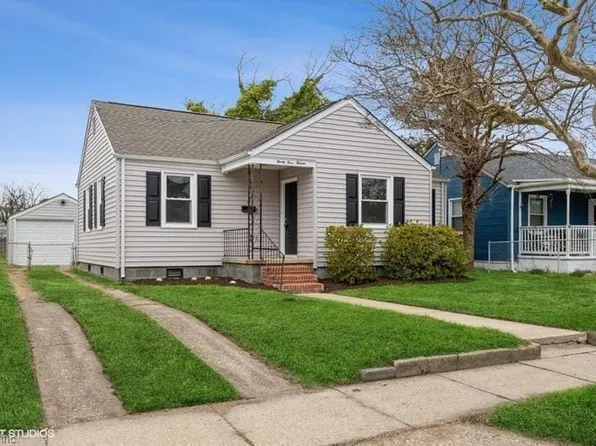 9313 Mason Creek Rd, Norfolk, VA 23503