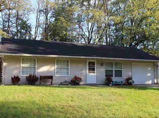 535 Beechwood Dr, Monticello, IN 47960