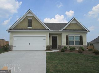 1053 Sutherland Dr, Winder, GA 30680