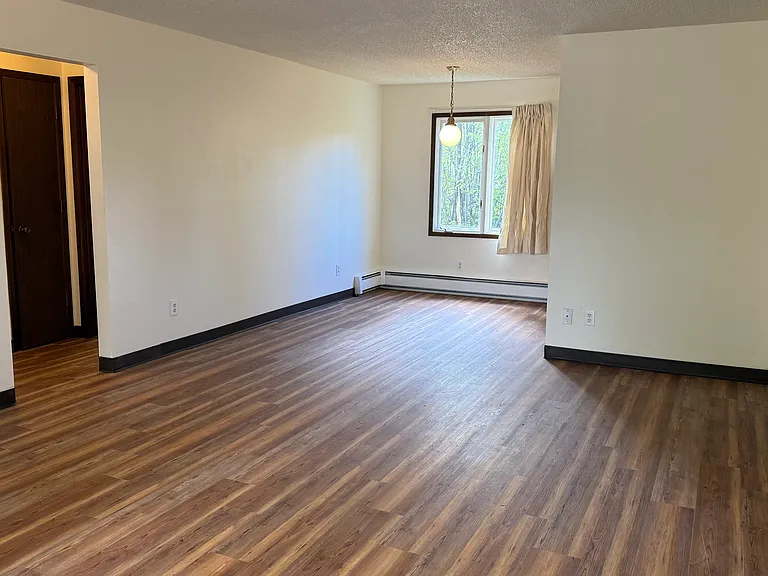 2432 Forget Me Not Ln #A — Photo 12