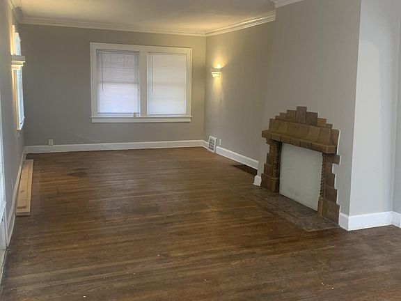 5th image of 1178 E 65th St