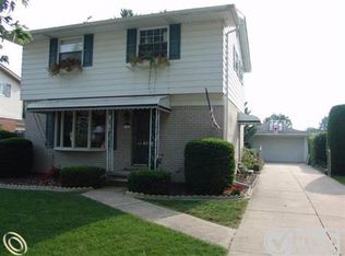 30130 Marr St, Gibraltar, MI 48173