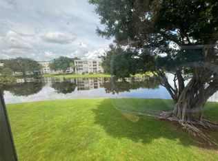 9235 Lagoon Pl APT 310, Fort Lauderdale, FL 33324