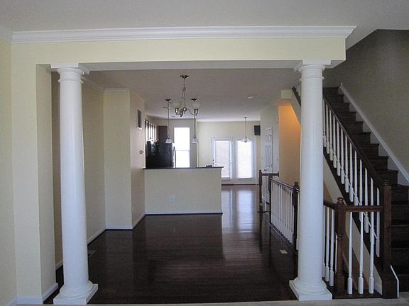 2nd image of 2887 Chinkapin Oak Ln