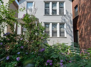 1512 W Superior St, Chicago, IL 60642