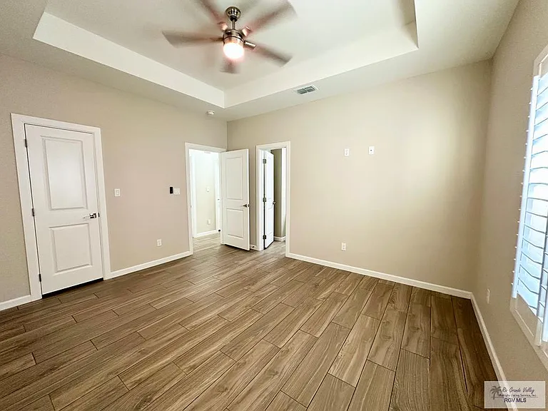 916 Santa Isabel Blvd #4 — Photo 5