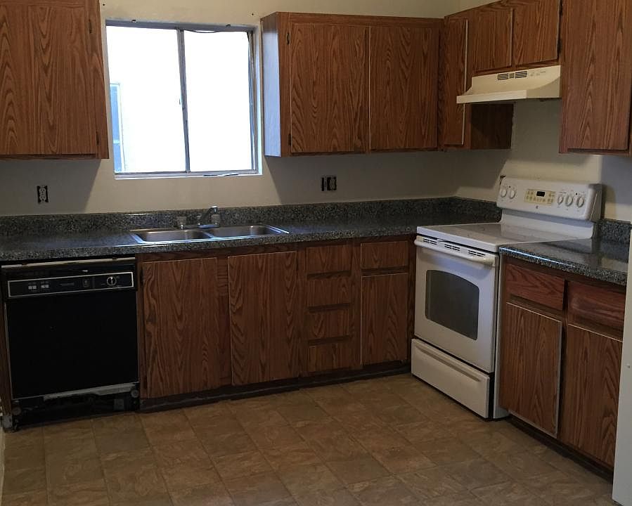 1st image of 465 W Ivyglen St APT 236