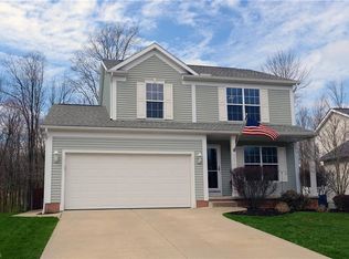 3073 Dover Dr, Akron, OH 44312