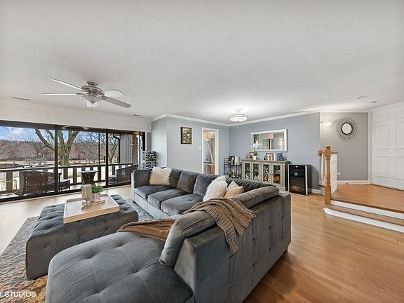 4th image of 13303 S Country Club Ct APT 2A