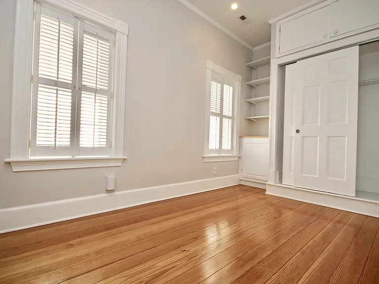 732 Yarmouth St #A — Photo 17