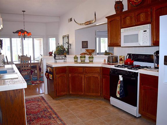 5th image of 12199 E Del Norte