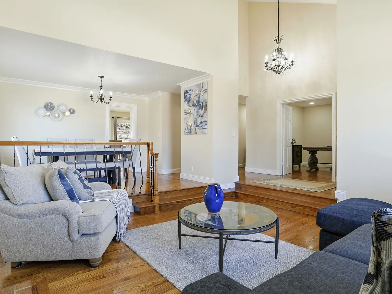 4 bed, 2148 sqft, $8,095 — Photo 4