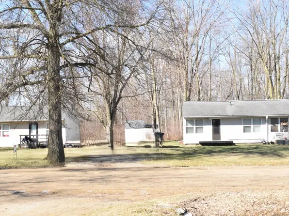 20150 Sherwood Rd, Belleville, MI 48111