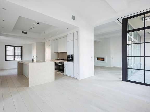5th image of 404 Park Ave S APT 16B