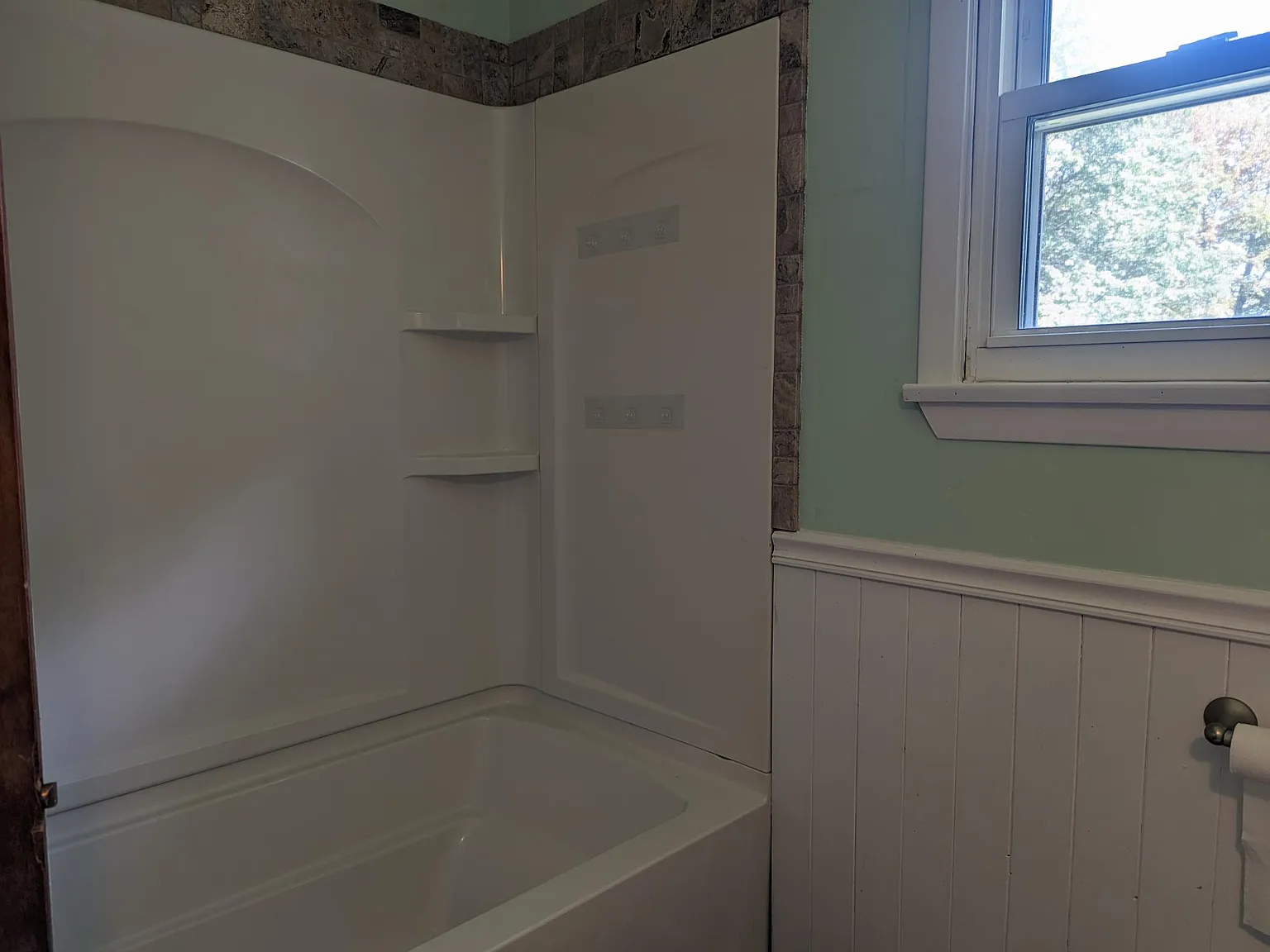 2 bed, 1.5 bath, 1000 sqft, $1,350 — Photo 1