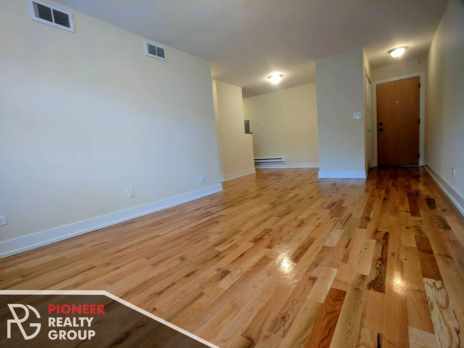 1 bed, 700 sqft, $2,550 — Photo 2