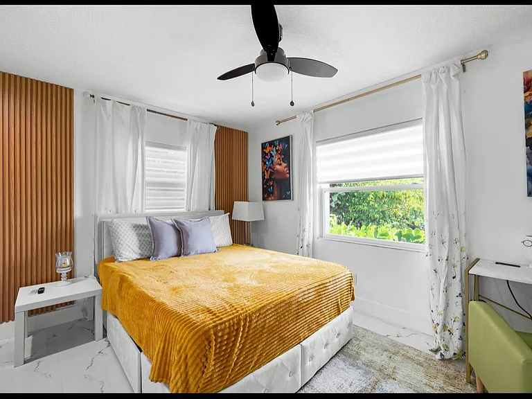 12417 S Indian River Dr — Photo 10