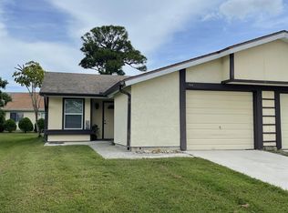 1749 SE Linpark Ct, Port Saint Lucie, FL 34952