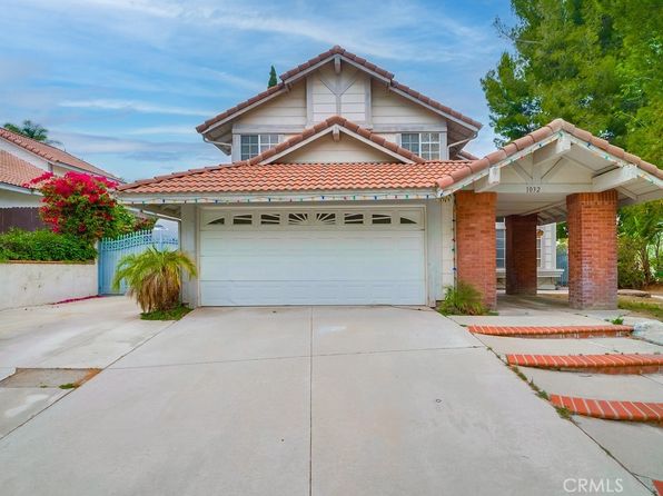 1032 Smoketree Dr
