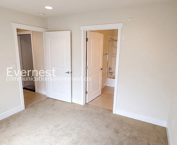 442 Topaz Ter — Photo 23