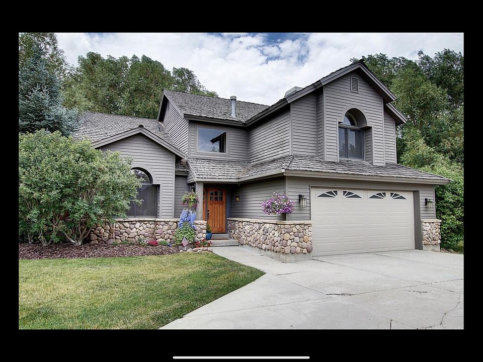 1st image of 1620 Creek Side Ln