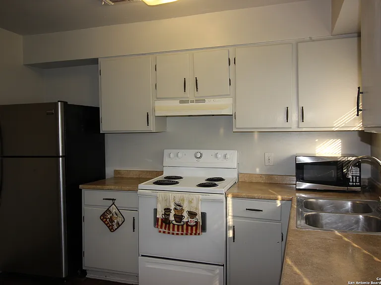 536 Southtrail Dr — Photo 7