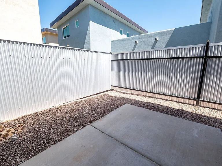 1300 N Rook Ave #7 — Photo 21
