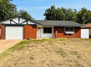 3310 Dwelle Dr, Enid, OK 73701