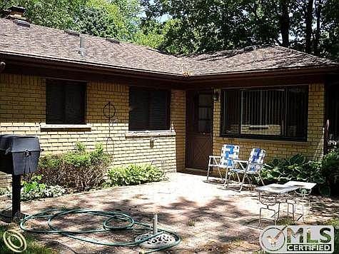 4th image of 33939 Moore Dr