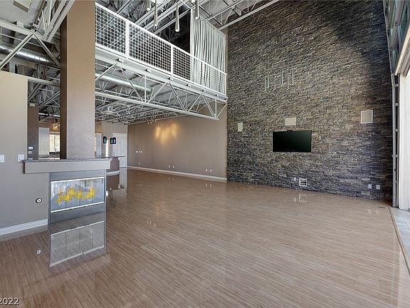 4th image of 5650 Deer Creek Falls Ct