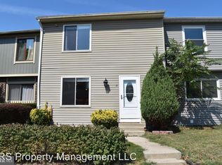 21 Mountaingate Dr, Frederick, MD 21703