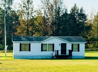 400 Laws Hill Rd, Holly Springs, MS 38635