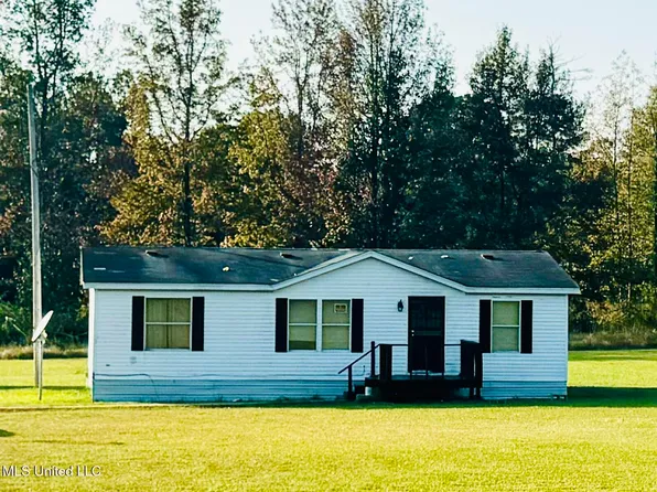 400 Laws Hill Rd, Holly Springs, MS 38635