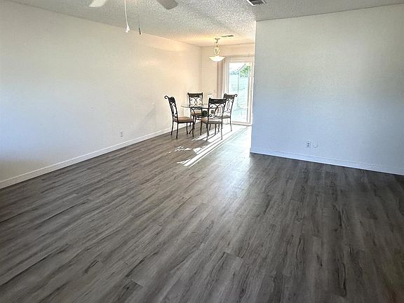 4th image of 3875 Vista Campana S Unit 2