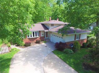 1701 Mortus Dr, Twinsburg, OH 44087